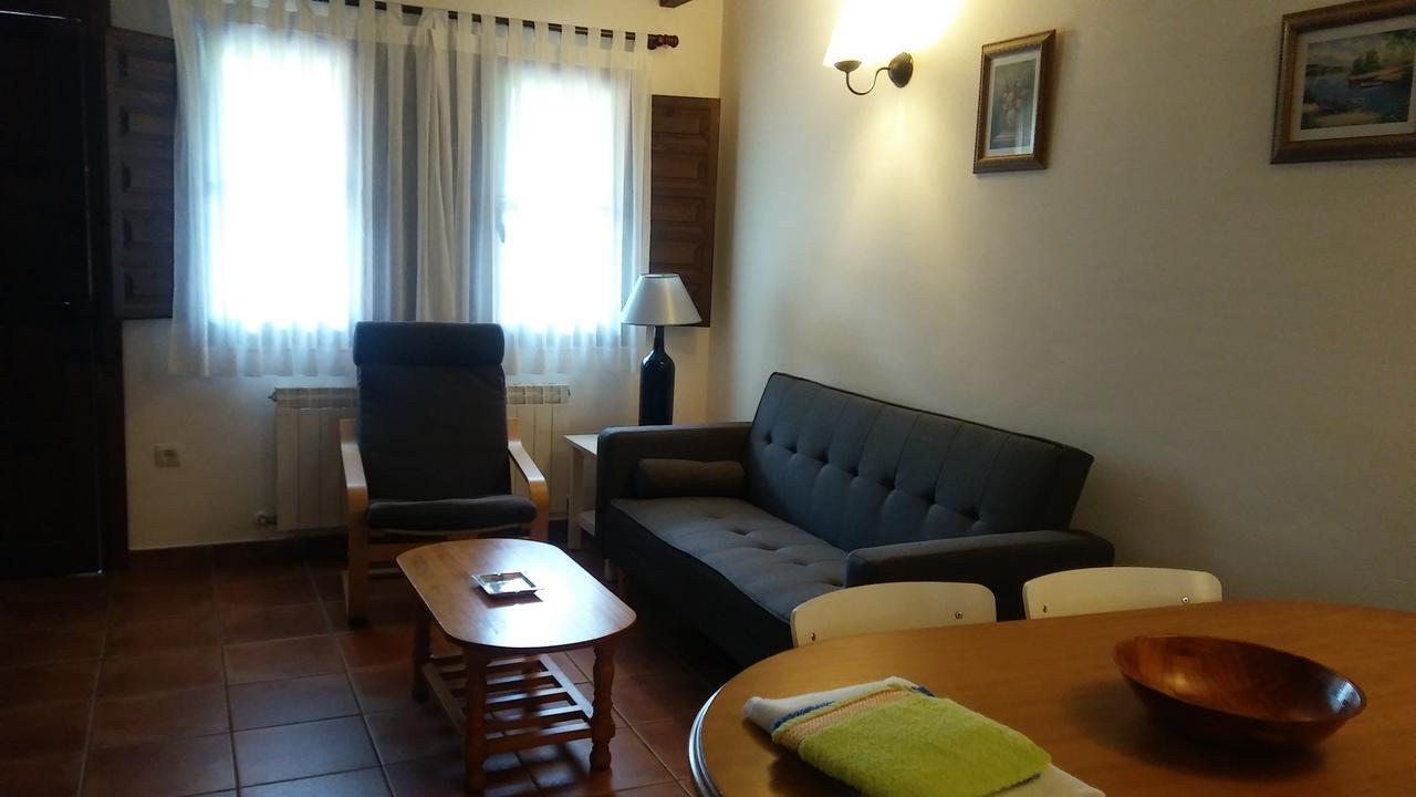 Apartamentos Rurales La Fuente De Bascones Villahormes المظهر الخارجي الصورة